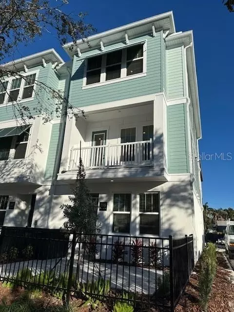 2105 1st Ave N, Saint Petersburg, FL 33713