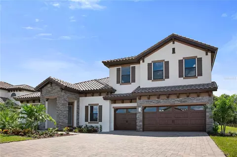 10162 Meadowrun Dr, Lithia, FL 33547