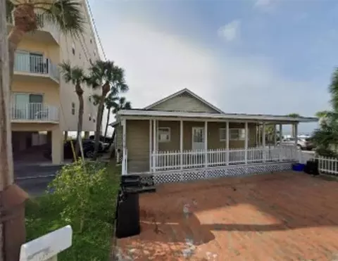 13415 Gulf Ln, Madeira Beach, FL 33708