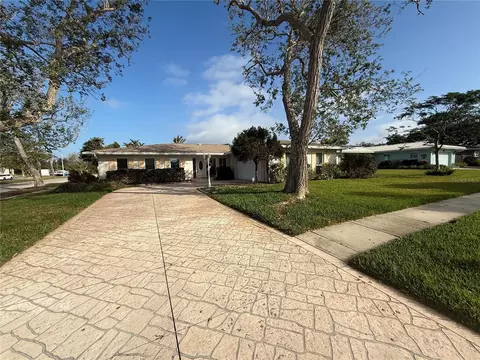 Undisclosed, Seminole, FL 33776