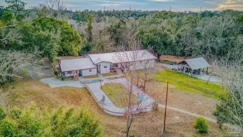 2370 Hencye Dr, Pensacola, FL 32514