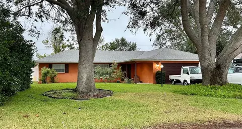 5608 2nd Avenue Dr NW, Bradenton, FL 34209