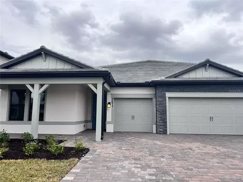 5629 Clearwater Ct, Bradenton, FL 34211