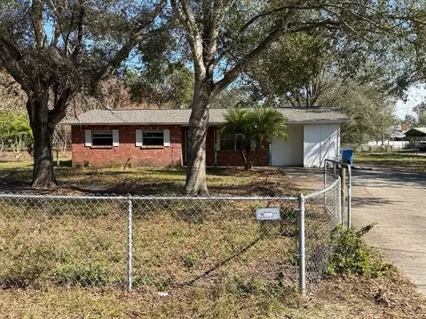 Undisclosed, Dover, FL 33527