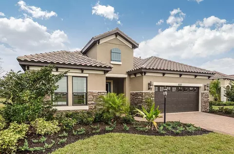 11024 Hogan Cir, Englewood, FL 34223