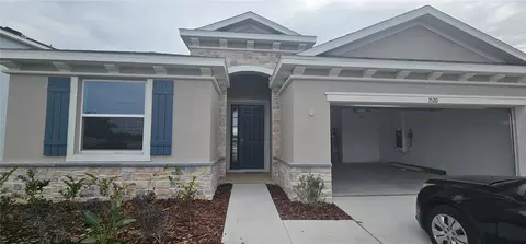 3520 Thistle Bank Ct, Plant City, FL 33565