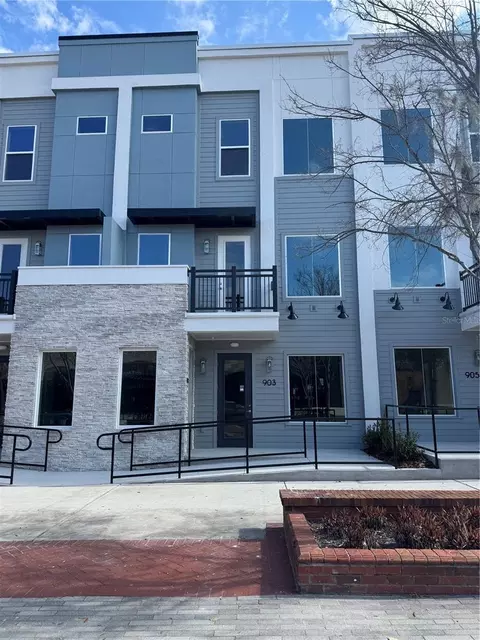 901 City Walk Ln, Oviedo, FL 32765