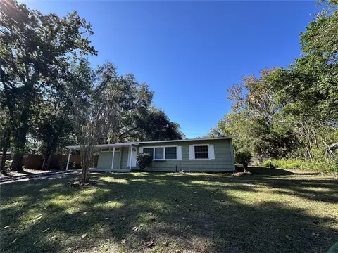 402 NW 36th Ter, Gainesville, FL 32607