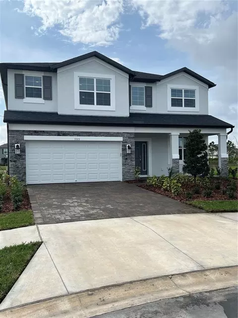 5513 Maydale Ave, Wesley Chapel, FL 33545