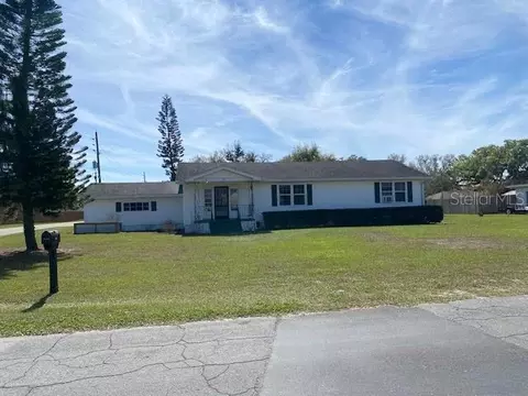 326 3rd St NE, Fort Meade, FL 33841