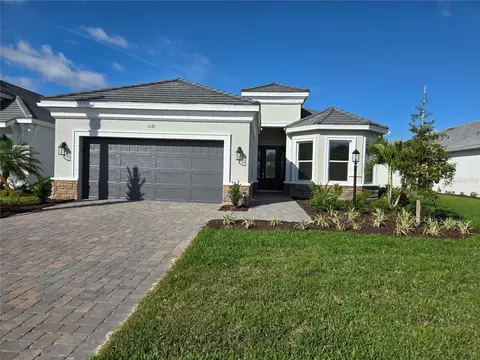 6181 Grandview Hill Ct, Bradenton, FL 34203