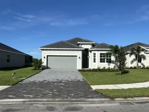 17677 Santorini Ct, Venice, FL 34293