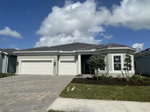 10360 Sun Isle Dr, Englewood, FL 34223