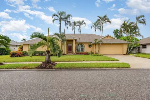 419 Lighthouse Landing St, Satellite Beach, FL 32937