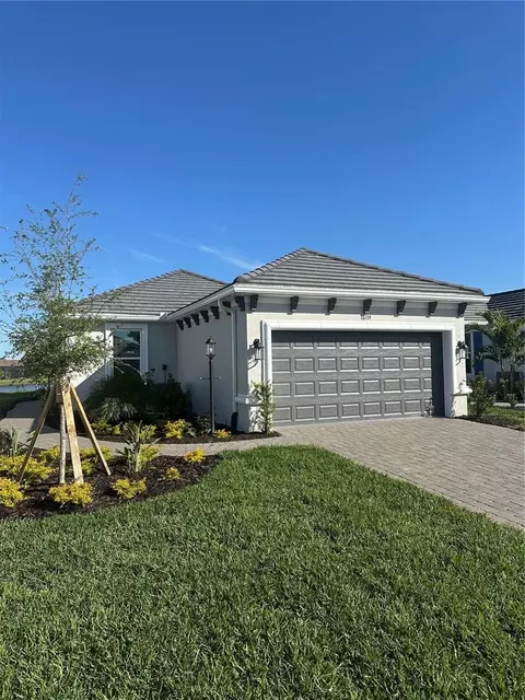 16139 Isola Pl, Bradenton, FL 34211