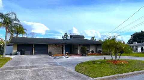 2500 Caribbean Ct, Orlando, FL 32805