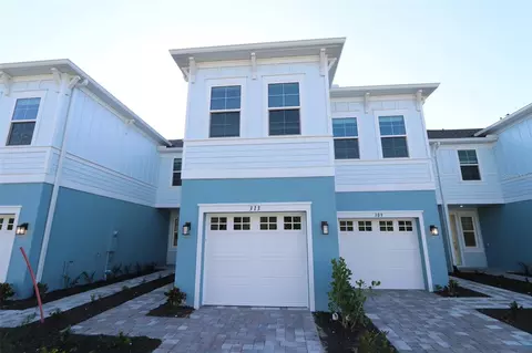 313 Via Tuscany Ave, Sarasota, FL 34243