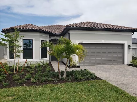 14660 Eagle Branch Dr, Nokomis, FL 34275