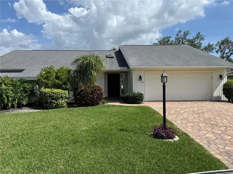 3860 Prairie Dunes Dr, Sarasota, FL 34238