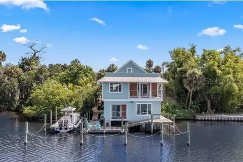 1072 Hyde Park Ln, Melbourne, FL 32935