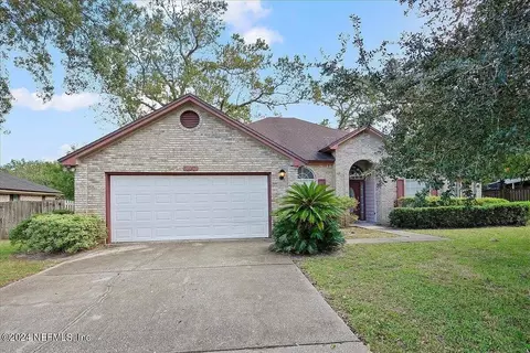 3657 Shawnee Shores Dr, Jacksonville, FL 32225
