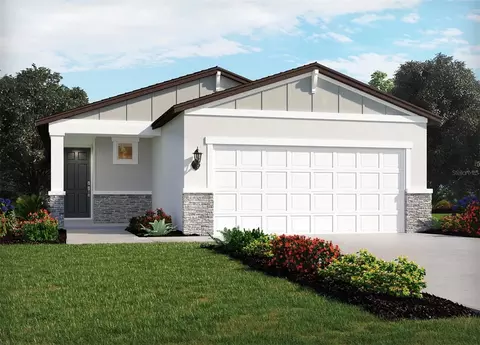 3923 Radiant Mountain Dr, Plant City, FL 33565