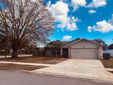 802 Pine Valley Ct, Rockledge, FL 32955