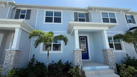 1350 Tarflower Dr, Winter Springs, FL 32708