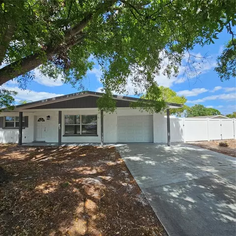 3312 34th Avenue Dr W, Bradenton, FL 34205