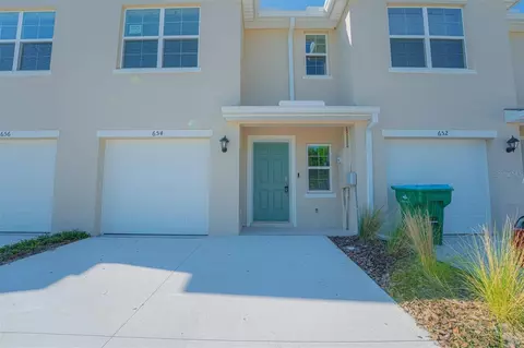 654 Moscato Dr, Daytona Beach, FL 32117