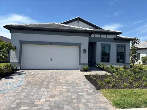 6172 Talon Preserve Dr, Nokomis, FL 34275