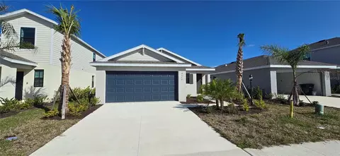 9172 Tequila Sunrise Dr, Sarasota, FL 34241