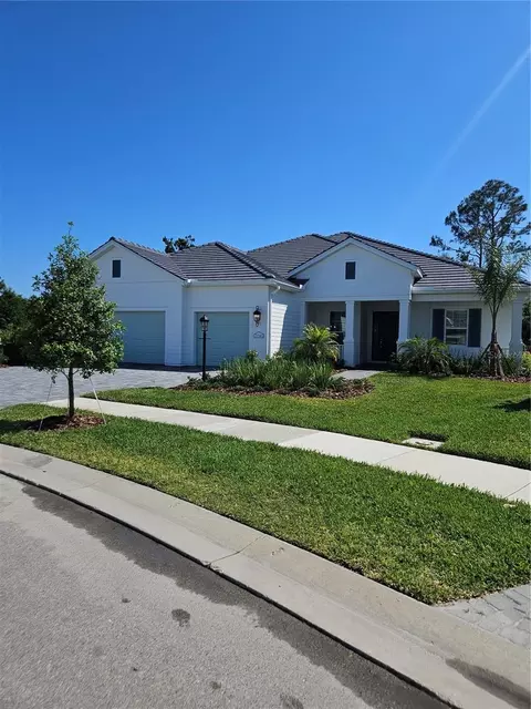 21341 Holmes Cir, Venice, FL 34293