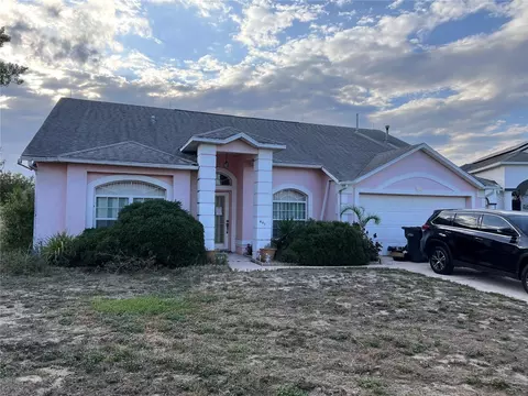 601 Via Del Sol Dr, Davenport, FL 33896