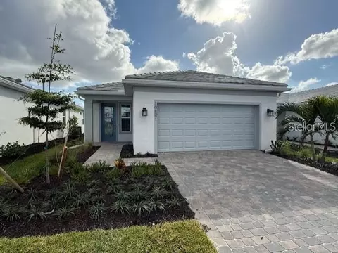 10455 Abaco Falls Dr, Englewood, FL 34223