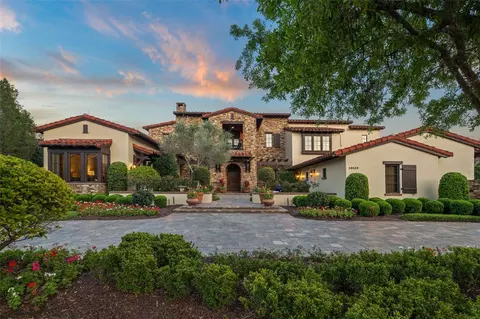 10139 Enchanted Oak Dr, Golden Oak, FL 32836