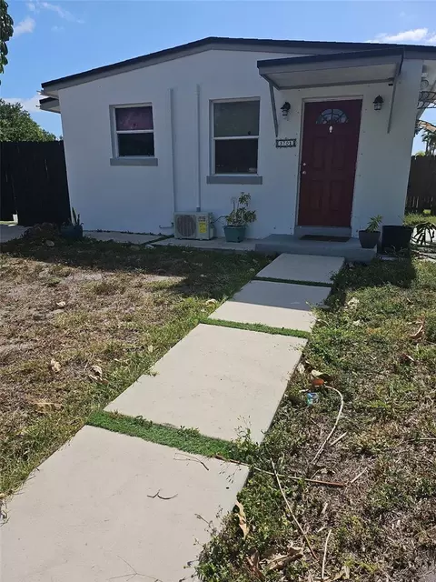 3701 SW 45th Ter, West Park, FL 33023