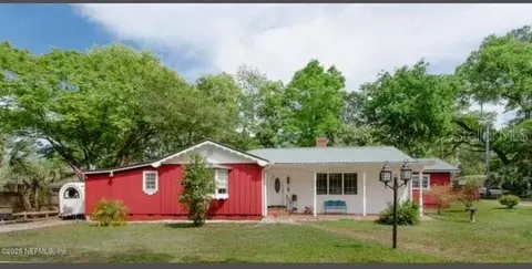 425 S 19th St, Palatka, FL 32177