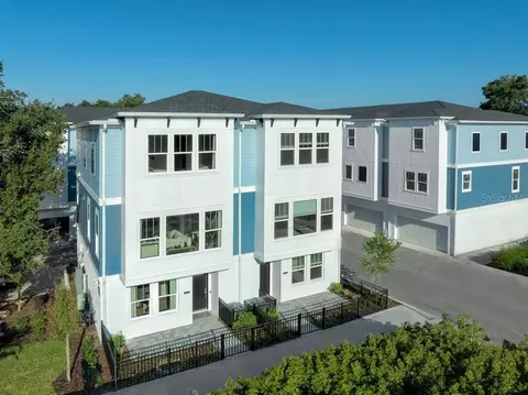6605 N Nebraska Ave #27, Tampa, FL 33604