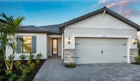 5740 Bluestar Ct, Bradenton, FL 34211