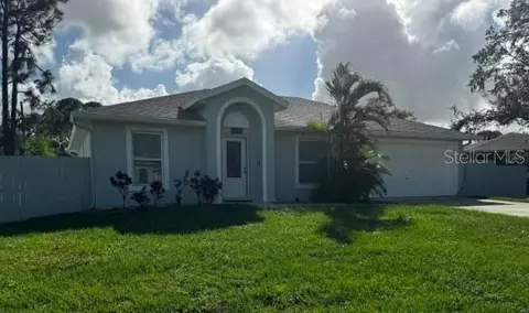 910 SE Waco Blvd, Palm Bay, FL 32909