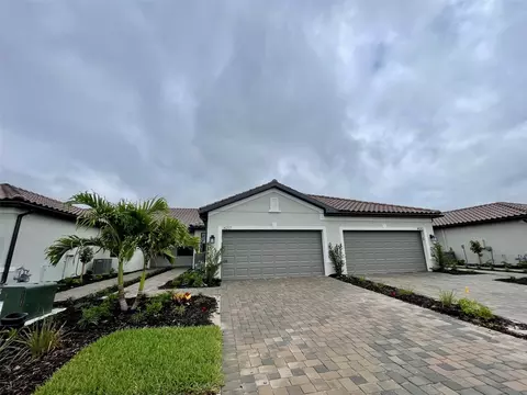 14217 Eagle Branch Dr, Nokomis, FL 34275