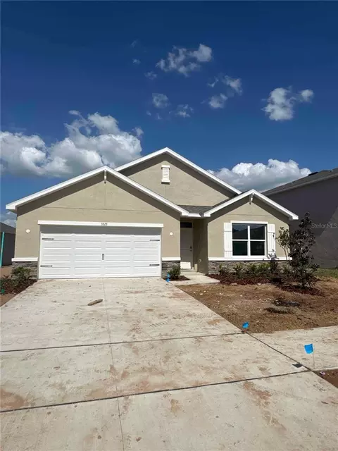 3323 Ivy Hollow Dr, Plant City, FL 33565