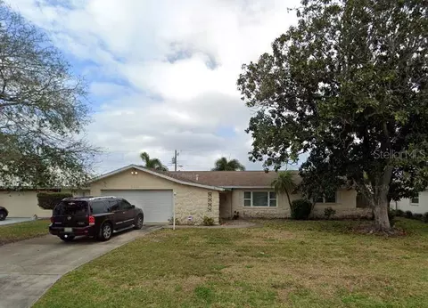 6849 14th Ave N, Saint Petersburg, FL 33710