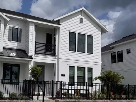 1627 Springwell Ln, Sarasota, FL 34240