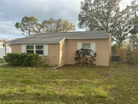 270 41st Ave NE, Saint Petersburg, FL 33704