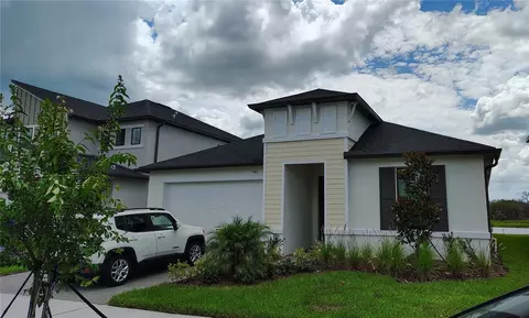 9463 Runaway Breeze Dr, Land O Lakes, FL 34637