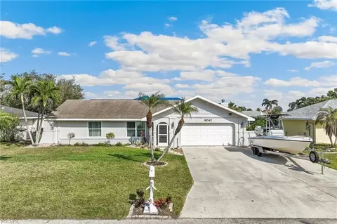 6042 Macbeth Ln, Fort Myers, FL 33908