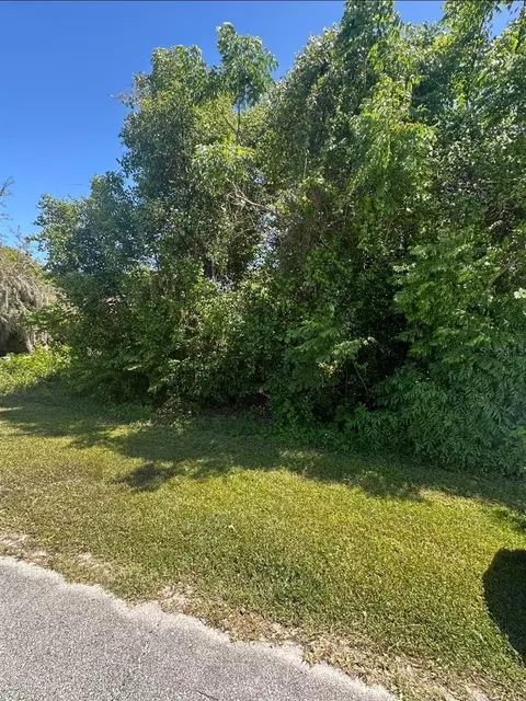 850 Glasgow Ave, Deltona, FL 32738