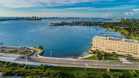 100 Bluff View Dr #610C, Belleair Bluffs, FL 33770